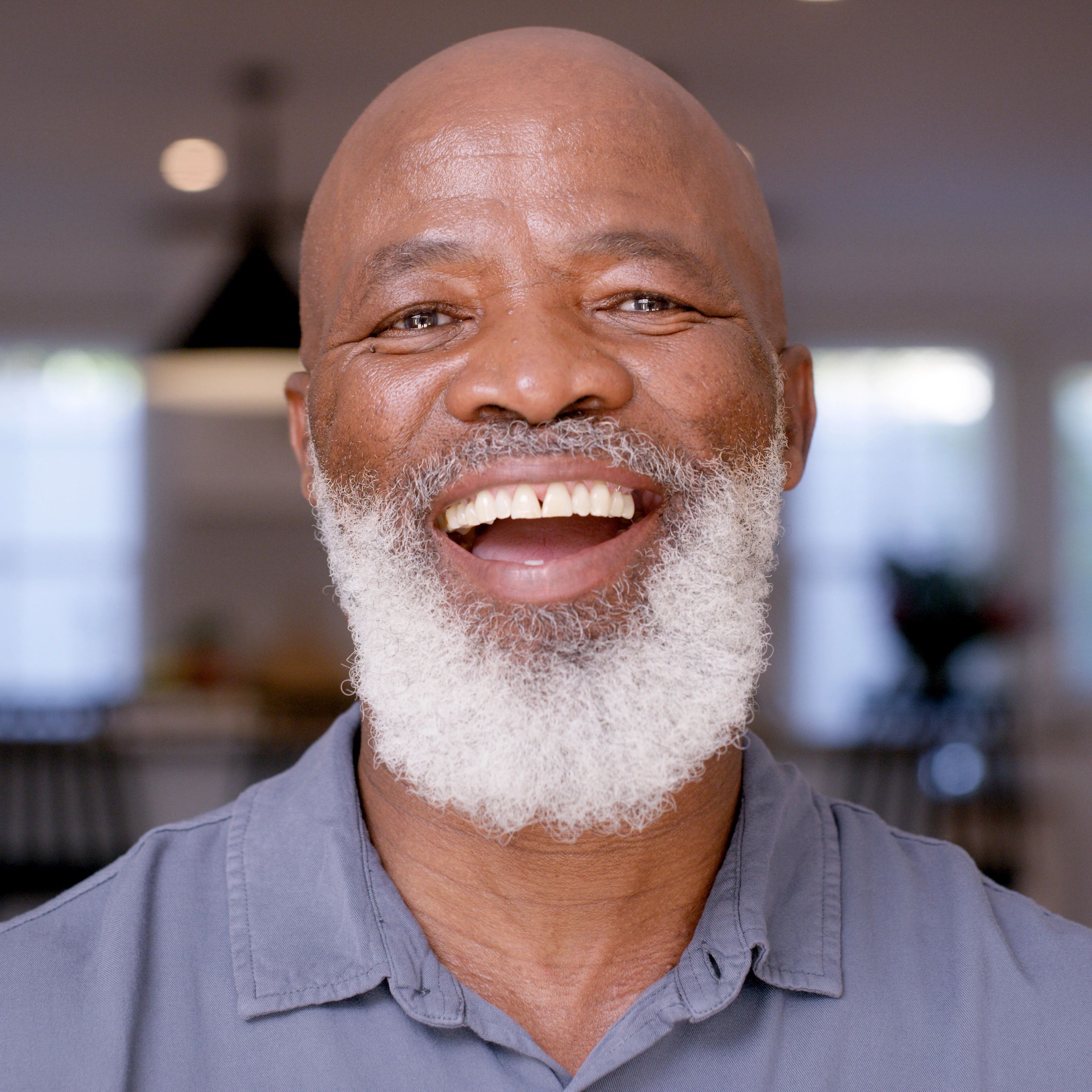 Portrait representing a satisfied homeowner testimonial